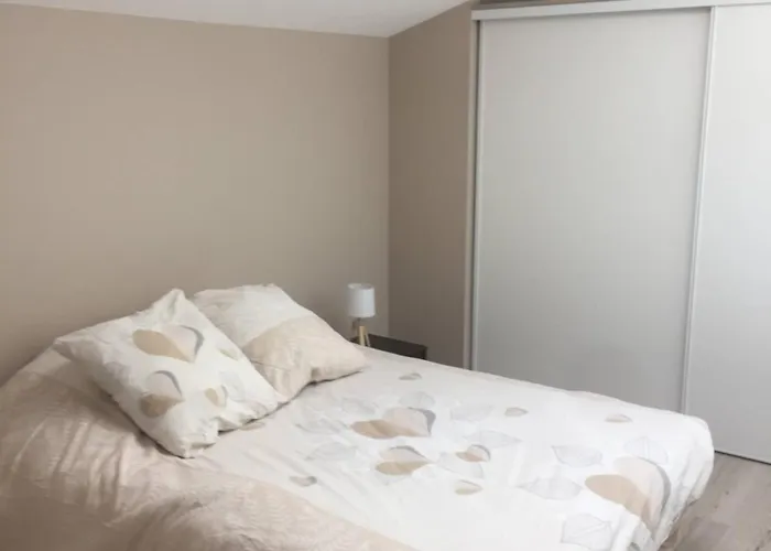 Les De La Menie * Chanverrie