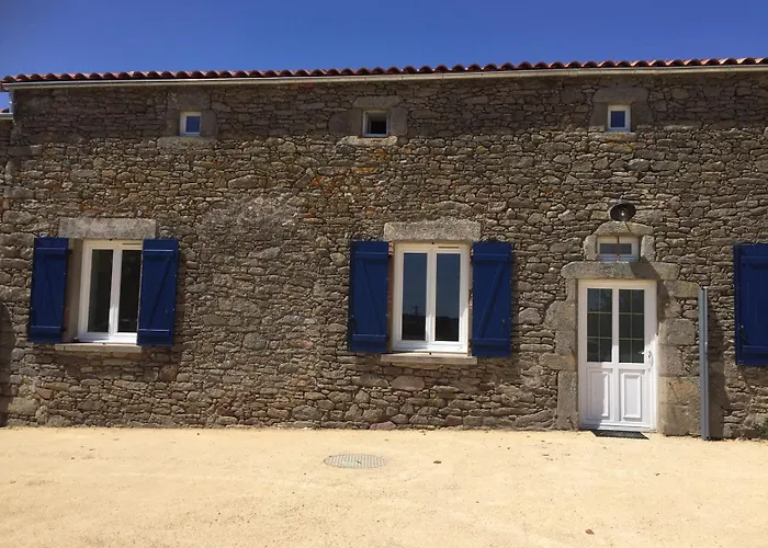 Les De La Menie Holiday home Chanverrie